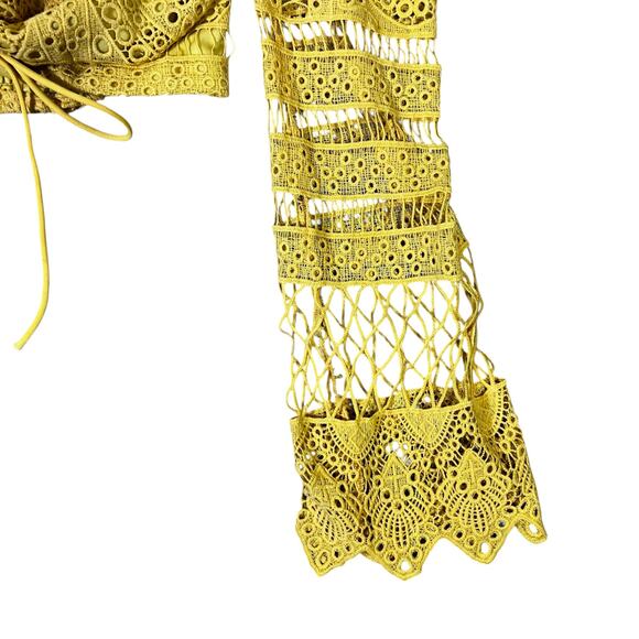 The Clothing Company Crop Top Womens L Mustard Yellow Eyelet Lace Hippie Boho - Picture 2 of 6